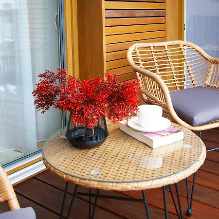 Irs Royal Irs Nadmorski Dwor 2 Апартаменты *